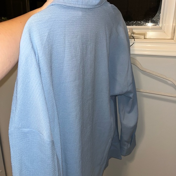 Shein button up - Picture 4 of 4